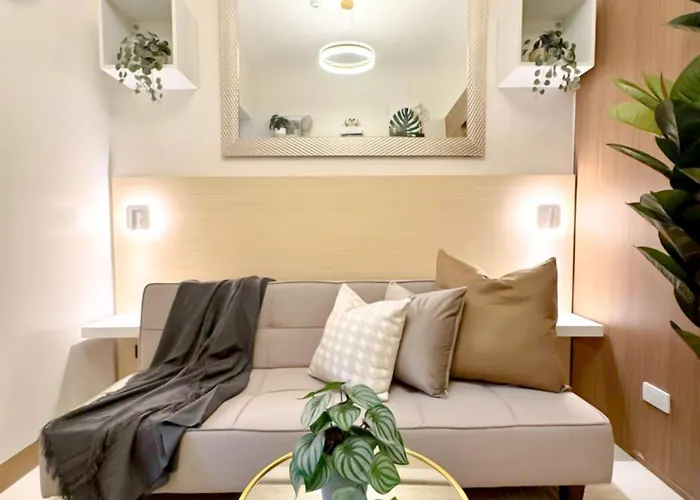 Sleek Sanctuary L Wifi Netflix I Red Res 3045 Apartment Manila