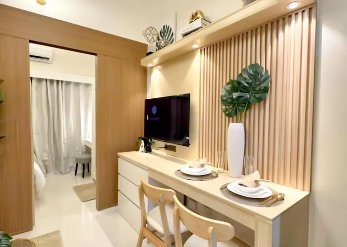 Apartment Sleek Sanctuary L Wifi Netflix I Red Res 3045